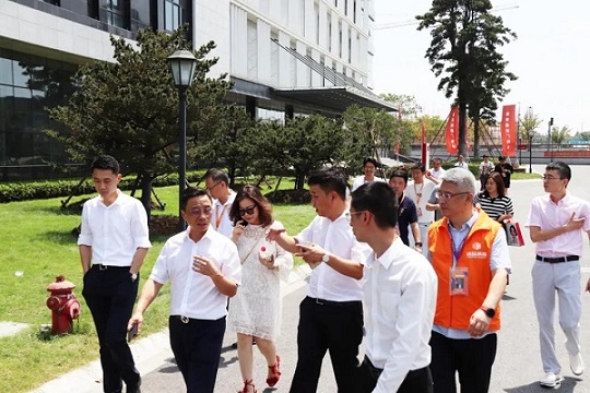 杭州铭品装饰总裁一行莅临鼎美参观交流！
